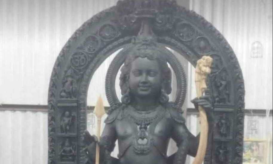 મણિનગર રામજી મંદિરે રામનવમીએ વિશ્વ હિન્દુ પરિષદ,બજરંગદળ અને ભક્તો દ્વારા મહાઆરતી સાથે શોભાયાત્રા ભવ્ય ઉજ્વણી.