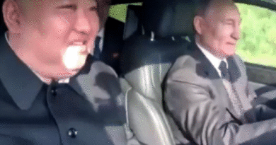પુતિનની માસ્ટર ડ્રાઇવિંગ, VIDEO:નોર્થ કોરિયાના રસ્તાઓ પર કિમ જોંગ-ઉન માટે કાર ચલાવી, ઓરસ લક્ઝરી કાર ભેટમાં આપી