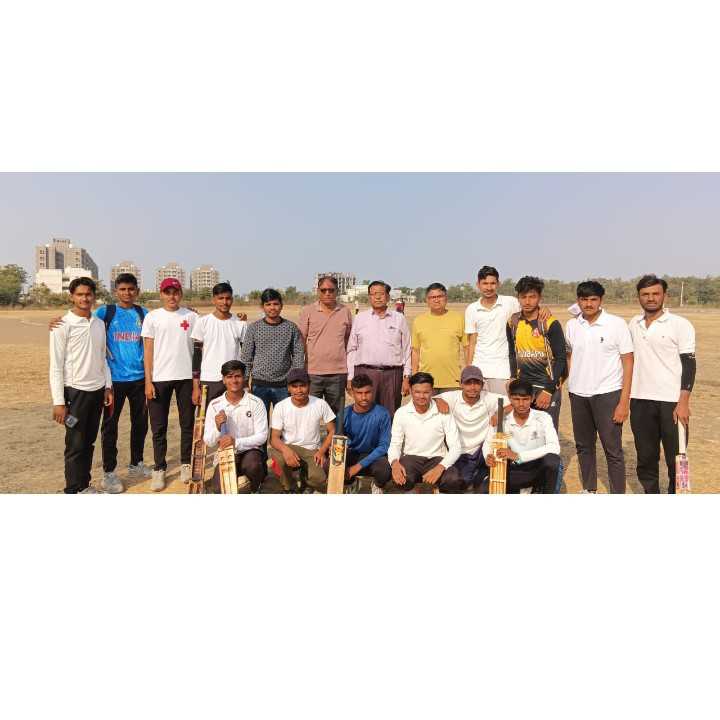 મોડાસા કૉલેજ કેમ્પસ ક્રિકેટ ટુર્નમેન્ટમાં કોમર્સ કોલેજ ની ટિમ વિજેતા 
ક્રિકેટ ટુર્નામેન્ટ માં કેમ્પસ ની 16 ટિમોએ ભાગ લીધો